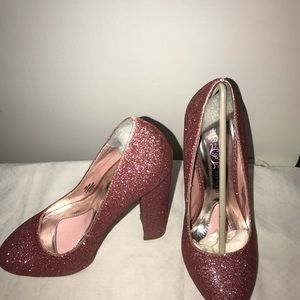 Paris Hilton Glitter Heels 5.5M